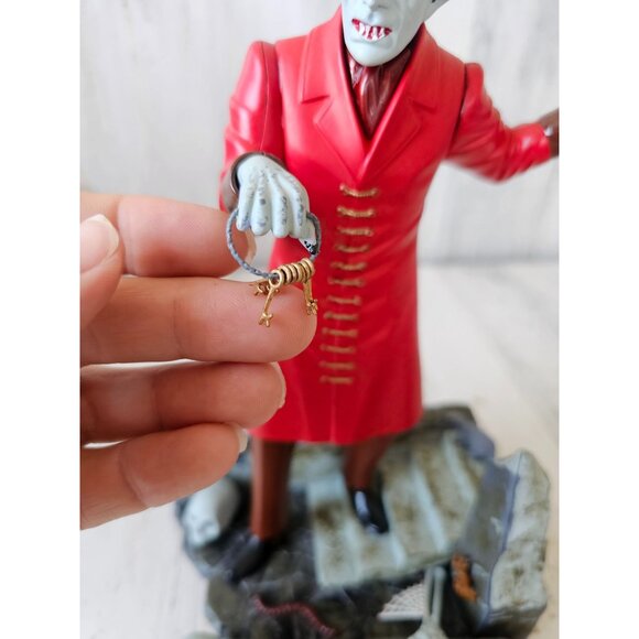 Monarch Dracula nosferatu skull kit statue figurine Halloween vintage - Picture 5 of 9